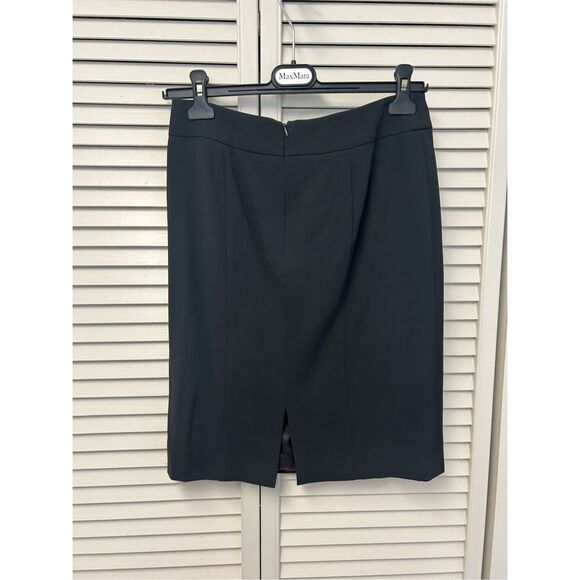 Giorgio Armani Charcoal Gray Wool Pencil Skirt, Size EU 38 / US Sz 2 - Picture 14 of 15